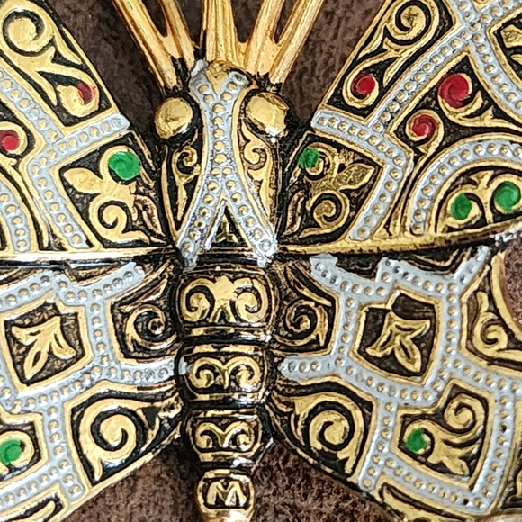 Elegant Vintage Gold and Green Damascene Butterfly Brooch Costume Jewelry - Picture 4 of 5